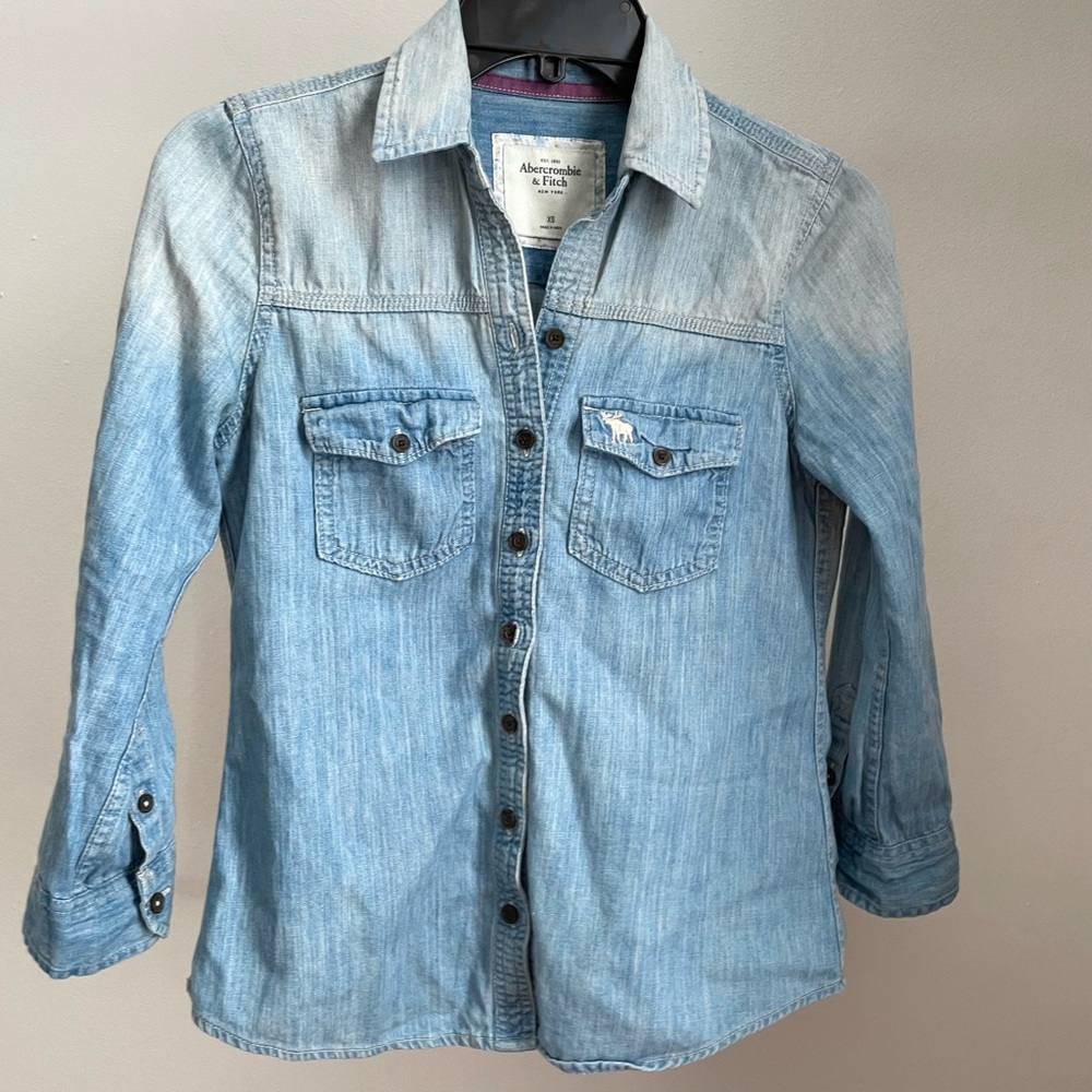 Abercrombie & Fitch Denim Boyfriend Button-up Top